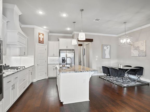 5th image of 825 Mano Myrtle Dr