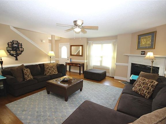 5th image of 1241 Parker Dr