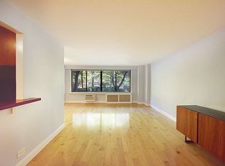 372 Central Park W APT 1B, New York, NY