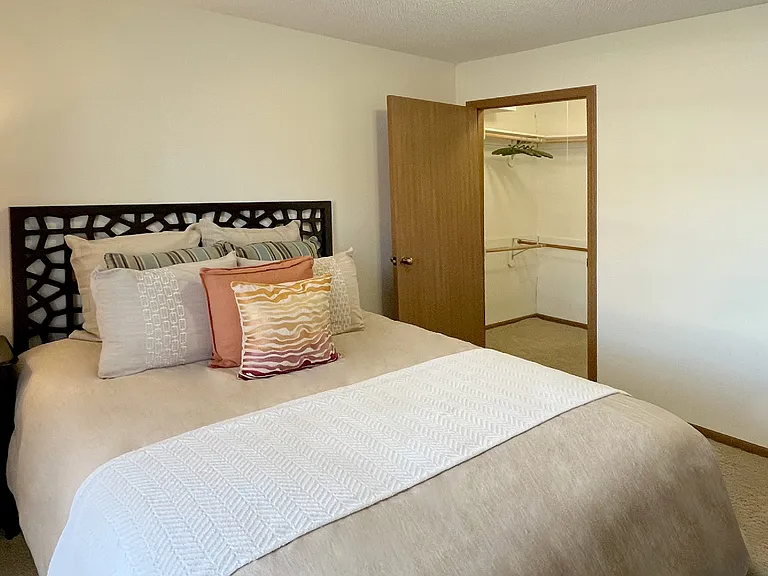 Tanglewood Apartments — Photo 33