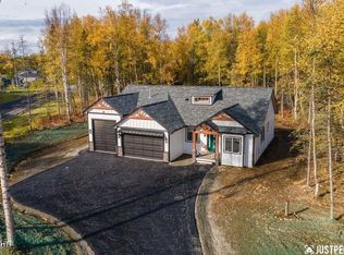 8491 E Dancing Lights Dr, Palmer, AK 99645