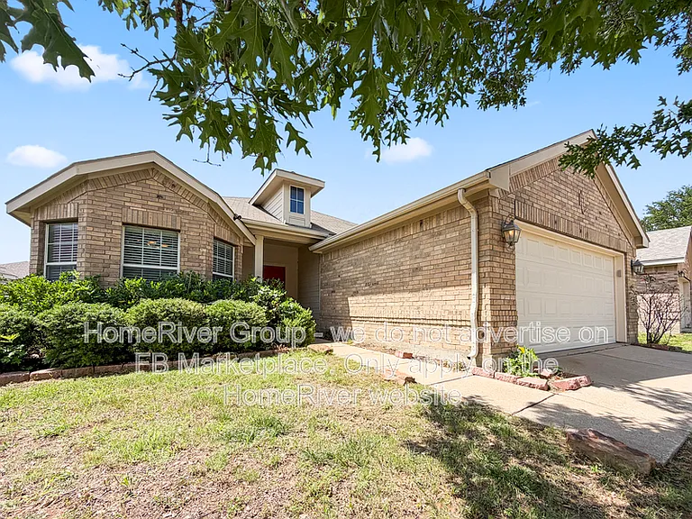 1102 Oak Hollow Ln — Photo 16