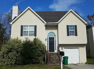 6704 Gina Agha Cir, Lithonia, GA 30038