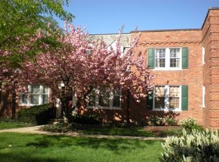 1812 N Queens Ln APT 219, Arlington, VA 22201