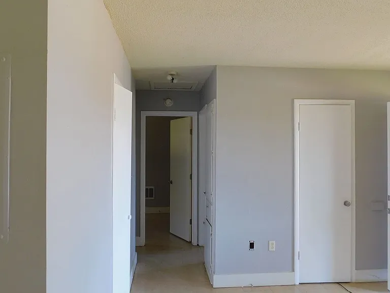 717 Richardson St — Photo 5