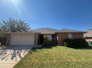 713 Dusty Trl, Yukon, OK 73099