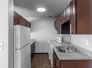 957 NE 122nd Ave APT 110, Portland, OR 97230