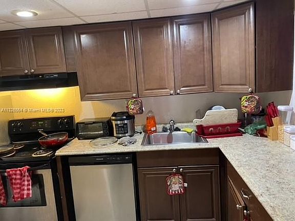 5th image of 7900 Fairview Dr APT 202