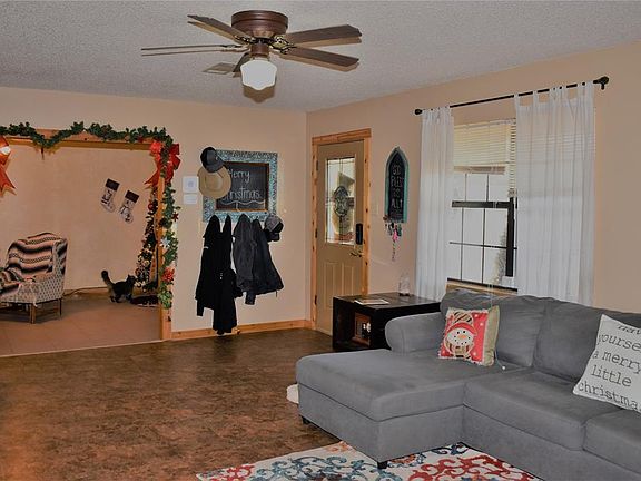 2nd image of 169 Fm 2996