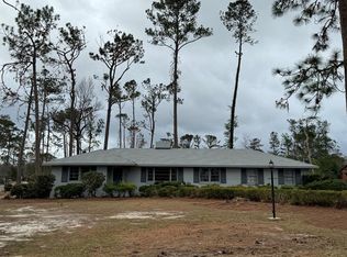 901 Pineridge Dr, Valdosta, GA 31602