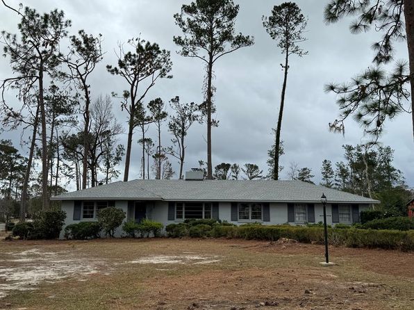 901 Pineridge Dr, Valdosta, GA 31602