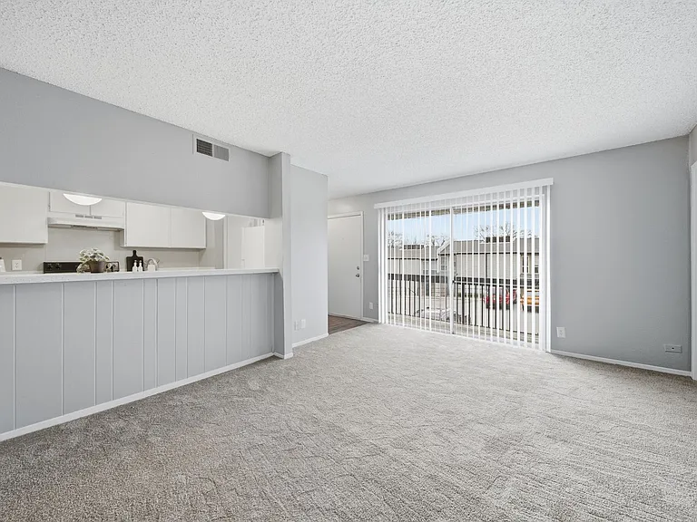 Cedar Park Apartments — Photo 37
