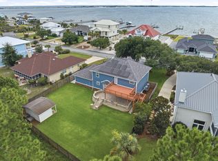 159 Shoreline Dr, Mary Esther, FL 32569