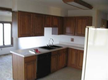 4th image of 19153 Hyde Park Ct