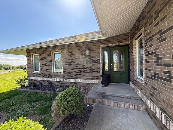 4th image of 148B Virginia Dr