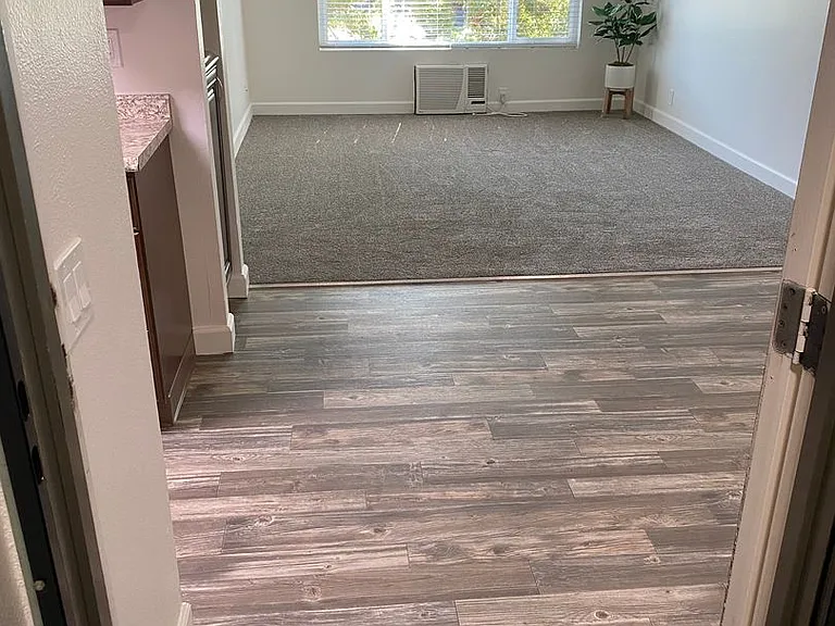 Stoneridge Apartments! — Photo 45