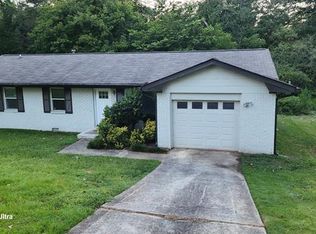 1540 Colony East Cir, Stone Mountain, GA 30083