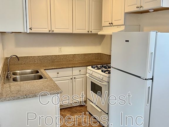 5th image of 804 S Orange Ave Unit 17