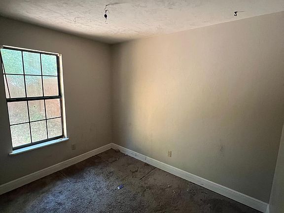 4th image of 1233 Stone Green St