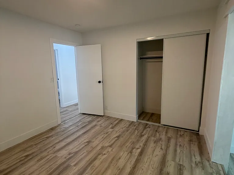 3420 W Warm Springs Rd — Photo 20