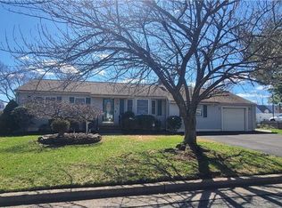 67 Hopkinson Ave, Piscataway, NJ