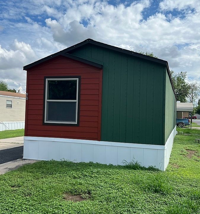 1st image of 310 Hester Ave #218