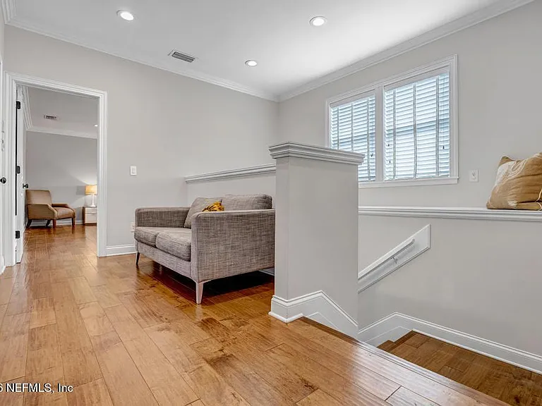 548 Le Master Dr — Photo 28