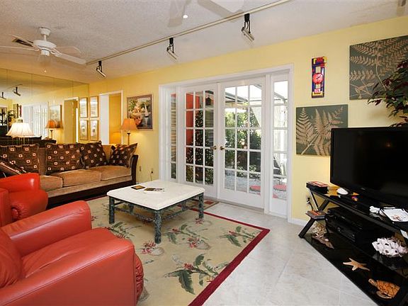 5th image of 2551 Sanibel Blvd