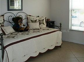 4th image of 3812 Arbordale Ct