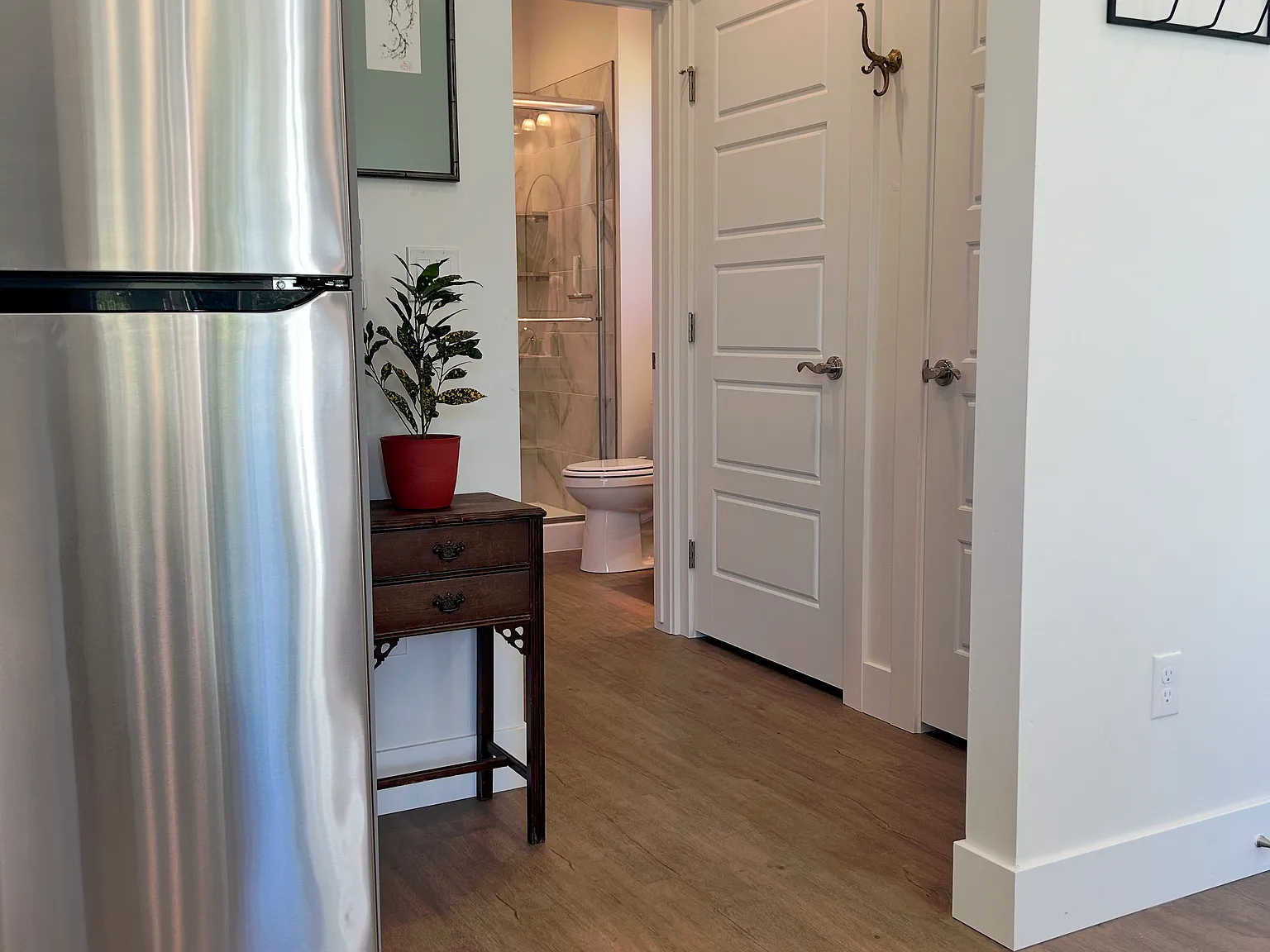 1 bed, 600 sqft, $2,200 — Photo 4