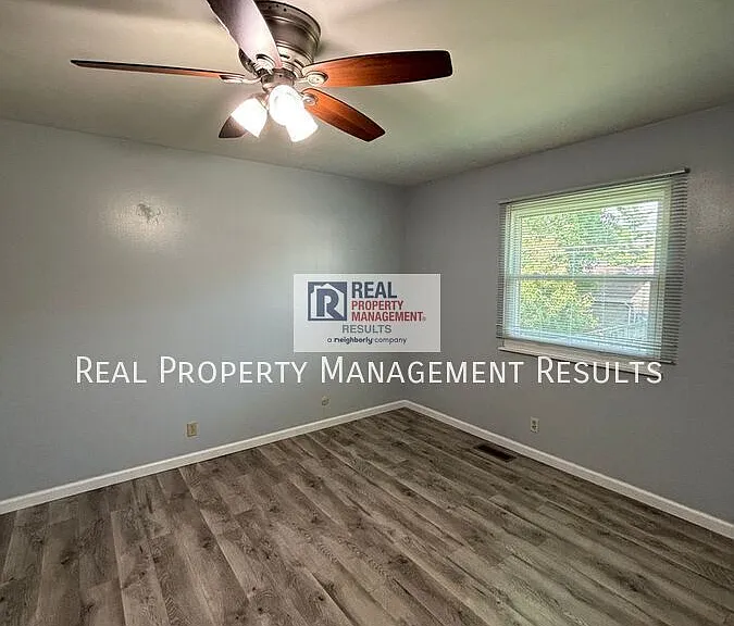 4208 Spring Valley Rd — Photo 14