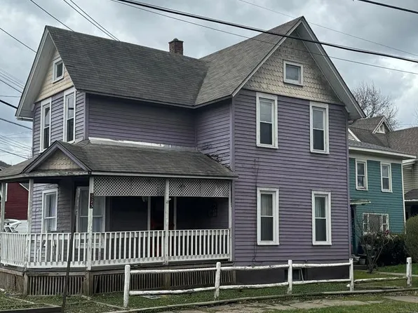 215 Park Ave, Corning, NY 14830