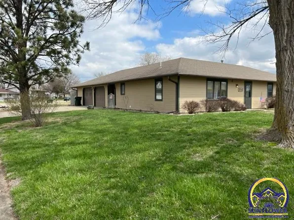 1714 SW 72nd Ter, Topeka, KS 66619