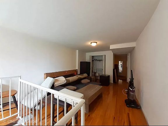 3rd image of 40 E 12th St #Penthouse B