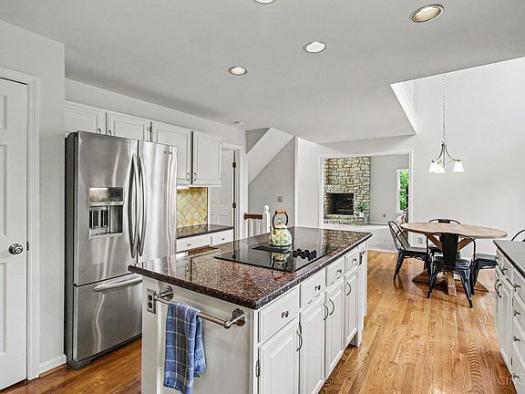 5th image of 11411 Terwilligers Ridge Ct