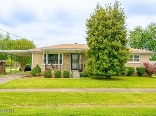 9914 Normie Ln, Louisville, KY 40229