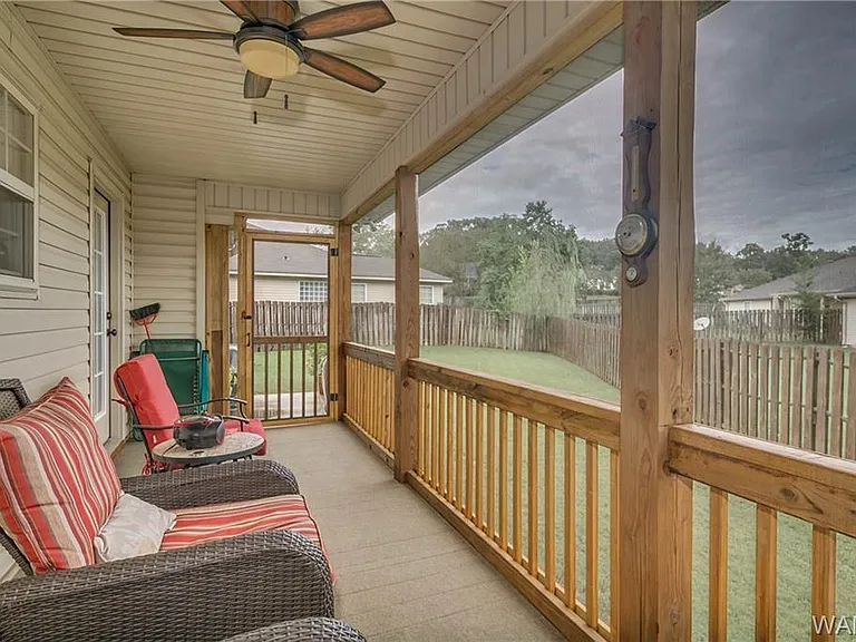 2072 Cribbs Mill Ln — Photo 16