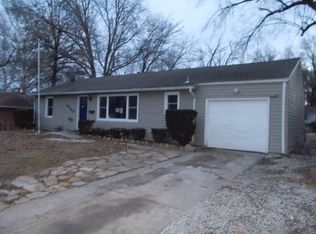 4733 SW 18th St, Topeka, KS 66604