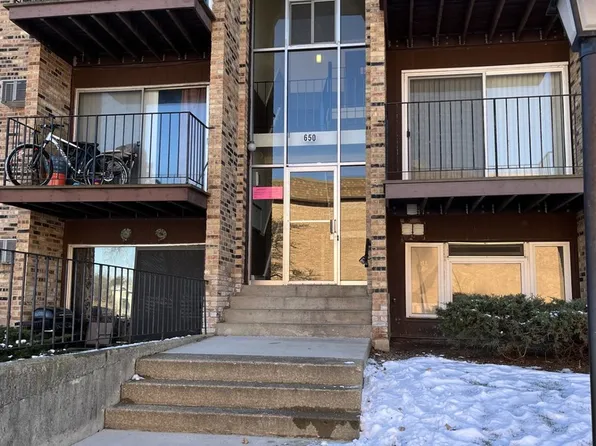 650 Hill Dr #5-302, Hoffman Estates, IL 60169