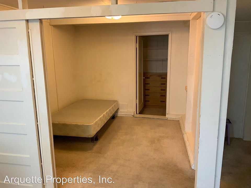 2nd image of 729 Spencer St APT A