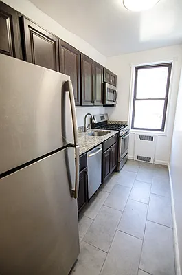 Rented by Living New York | media 8