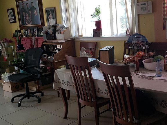 2nd image of 2039 Cinderella Ln
