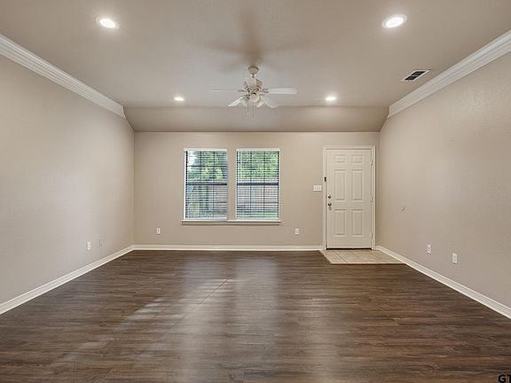 3rd image of 7022 County Road 1215