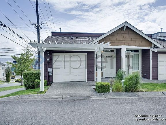 2nd image of 2101 Tacoma Ct