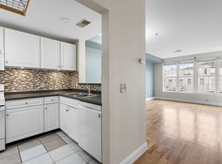 400 9th St APT W3J, Hoboken, NJ 07030