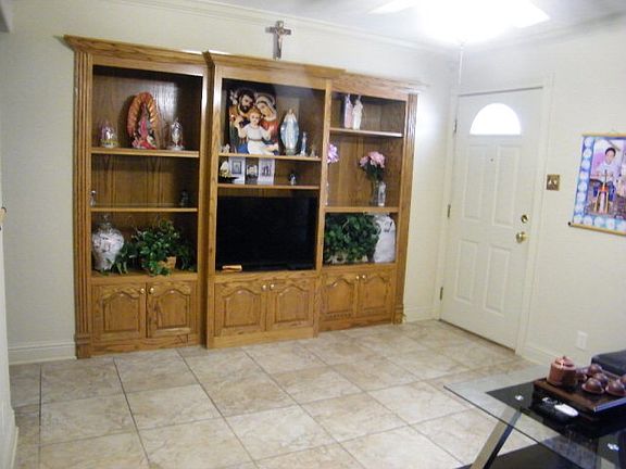 4th image of 406 Landry Dr