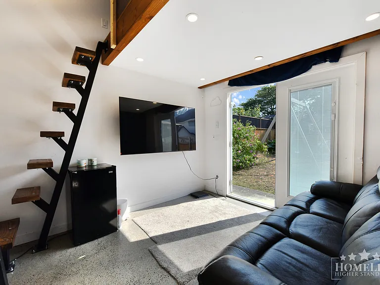 45765 Thomas Rd #HOUSE — Photo 23