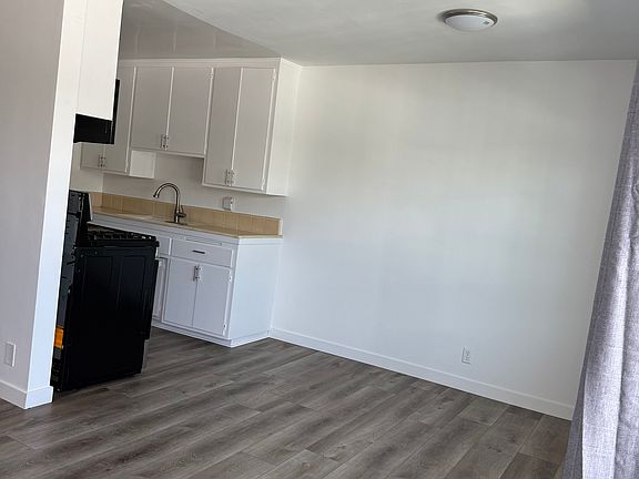 2nd image of 12480 Culver Blvd APT 22