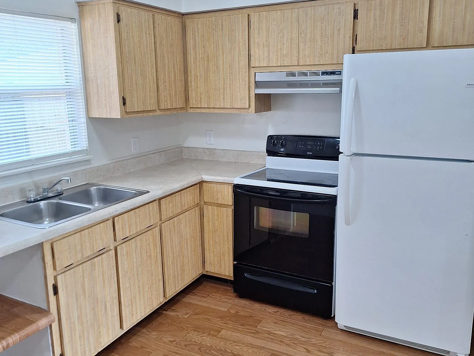2 bed, 644 sqft, $1,250 — Photo 4