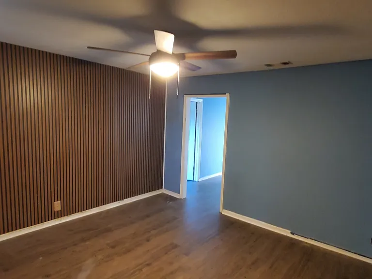 1207 Mobile Ave — Photo 7